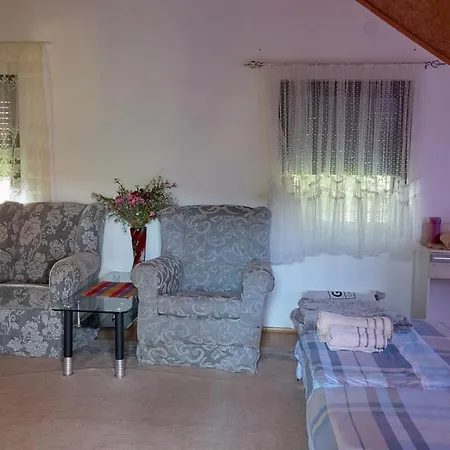 Holiday home Vila Raj, Planina Ozren -